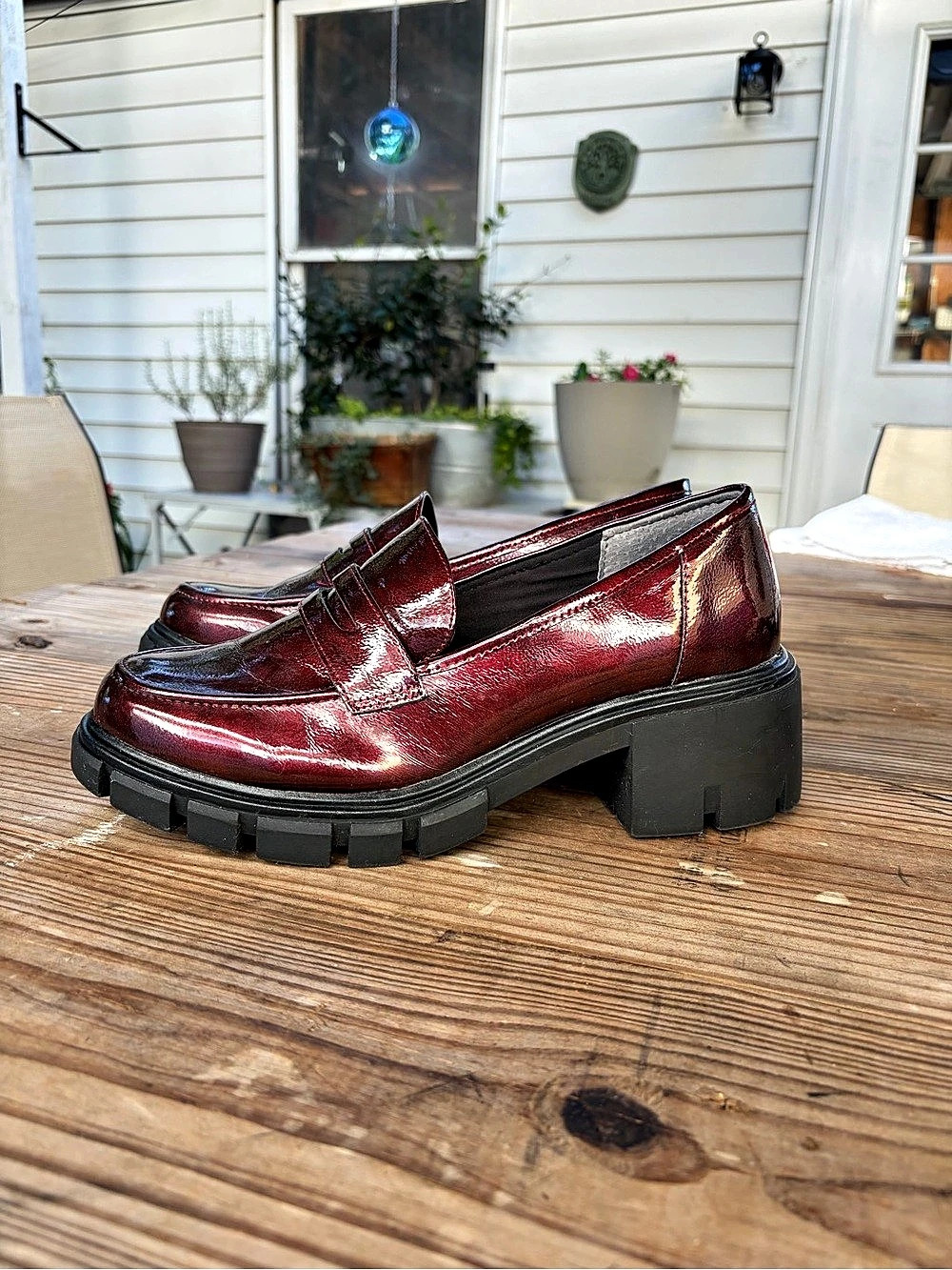 Crown VintageSage Platform Loafers in Burgundy US 11 Like New
